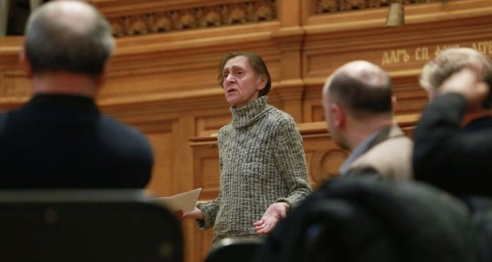 Заслуженный работник культуры РФ Малина Наталья Владимировна.