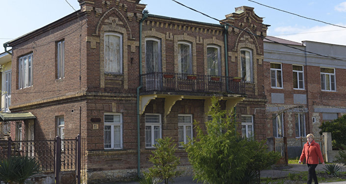 1017792471 дача нестора лакоба в гагре фотографии