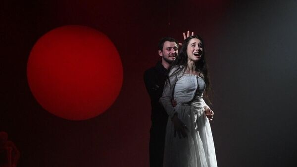 Любовь и месть: в РУСДРАМе сыграли Кровавую свадьбу - Sputnik Абхазия