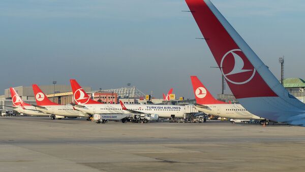 Самолеты авиакомпании Turkish Airlines в Международном аэропорту имени Ататюрка в Стамбуле. - Sputnik Аҧсны
