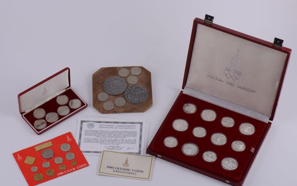 Олимпийские монеты выпущенные к олимпиаде 1980-г в Москве  - Sputnik Абхазия