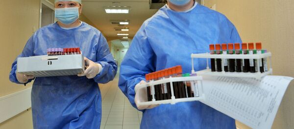 В России завершился первый этап испытания вакцины против COVID-19  - Sputnik Аҧсны