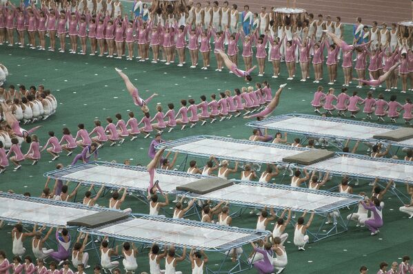 Церемония открытия XXII летних Олимпийских игр в Москве, 1980 год - Sputnik Абхазия