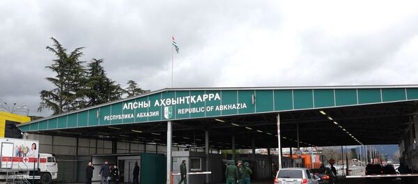 Закрытая Абхазия: республика продлила ограничения на пересечение границы Закрытая Абхазия: республика продлила ограничения на пересечение границы - Sputnik Абхазия