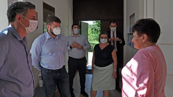 Делегация представителей Министерства здравоохранения Российской Федерации посетила Гудаутскую ЦРБ и Сухумскую инфекционную больницу - Sputnik Абхазия