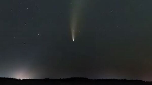 Комета NEOWISE приблизилась к Земле на минимальное расстояние - Sputnik Абхазия