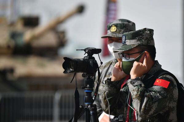 Китайские военнослужащие на открытии Международного военно-технического форума Армия-2020 в военно-патриотическом парке Патриот - Sputnik Абхазия