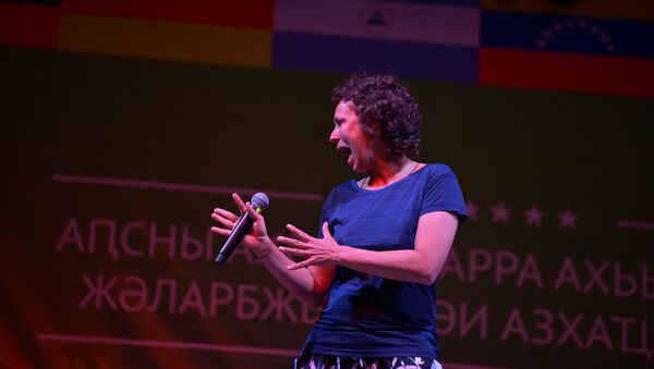 Концерт на набережной Махаджиров 26 Августа - Sputnik Абхазия