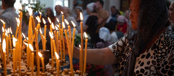 Праздник успения отмечают православные христиане Абхазии Праздник успения отмечают православные христиане Абхазии - Sputnik Абхазия