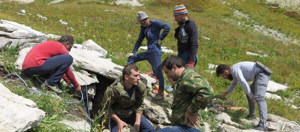 Российские спелеологи  Российские спелеологи  - Sputnik Абхазия