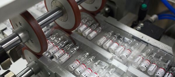 Производство вакцины от COVID-19 на фармацевтическом заводе Биннофарм Производство вакцины от COVID-19 на фармацевтическом заводе Биннофарм - Sputnik Абхазия