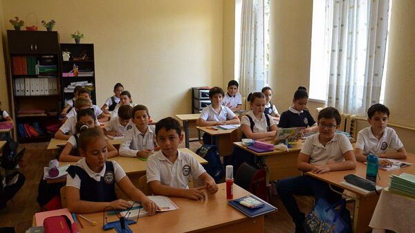 Гудаутская средняя школа №4 - Sputnik Абхазия