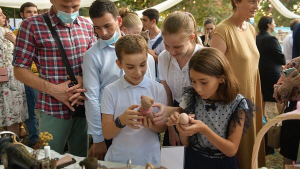 Фестиваль народно-художественных промыслов и ремесел Руками женщины - Sputnik Абхазия