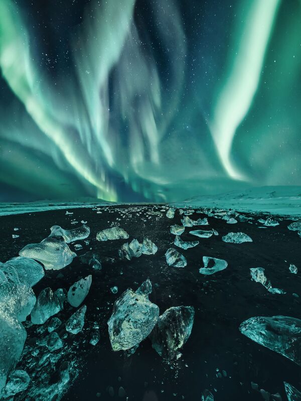 Снимок Iceland российского фотографа Kristina Makeeva, высоко оцененный в категории AURORAE конкурса Insight Investment Astronomy Photographer of the Year 2020 - Sputnik Абхазия