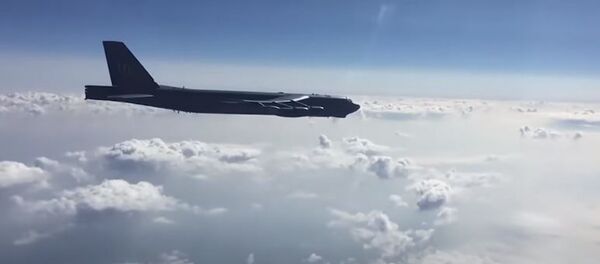 Перехват американских бомбардировщиков над Чёрным морем Перехват американских бомбардировщиков над Чёрным морем - Sputnik Абхазия