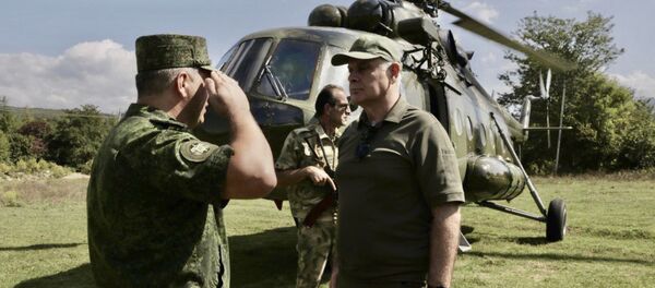 Президент Абхазии, Главнокомандующий Вооруженными силами Аслан Бжания поздравил командование и личный состав   Абхазской армии с Днем создания Вооруженных сил Республики Абхазия  Президент Абхазии, Главнокомандующий Вооруженными силами Аслан Бжания поздравил командование и личный состав   Абхазской армии с Днем создания Вооруженных сил Республики Абхазия - Sputnik Абхазия