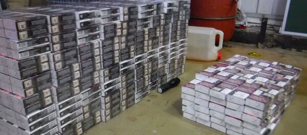 На российско-абхазской границе пресечен нелегальный ввоз порядка 1500 пачек сигарет  На российско-абхазской границе пресечен нелегальный ввоз порядка 1500 пачек сигарет  - Sputnik Абхазия