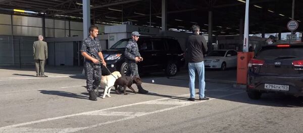 Наркотический рейд  Наркотический рейд  - Sputnik Абхазия