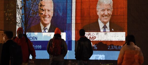 Экран с результатами выборов в Вашингтоне, США - Sputnik Абхазия