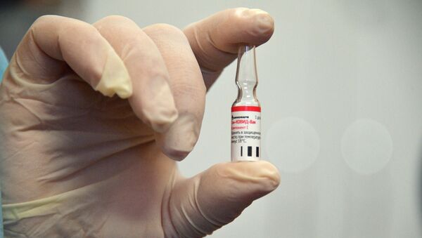 В Белоруссии началась вакцинация добровольцев российским препаратом от коронавируса Спутник V - Sputnik Абхазия