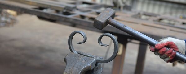 Цех по изготовлению кованных изделий - Зураб Хагба - Sputnik Абхазия