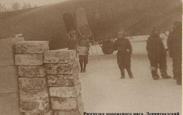 Об открытии памятника советским летчикам в Эрроле  - Sputnik Аҧсны