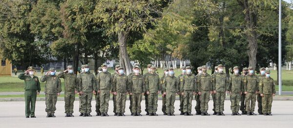 Российских военных химзащиты наградили медалями Минобороны Абхазии Российских военных химзащиты наградили медалями Минобороны Абхазии - Sputnik Абхазия