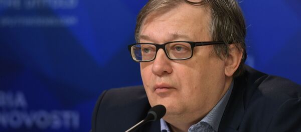 Заместитель директора Института политического и военного анализа Александр Храмчихин во время круглого стола Станут ли межафганские переговоры началом нового мирного процесса? в Международном мультимедийном пресс-центре МИА Россия сегодня. - Sputnik Абхазия