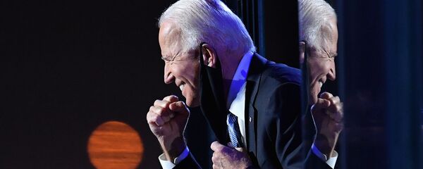 Кандидат в президенты от демократов Джо Байден Кандидат в президенты от демократов Джо Байден - Sputnik Абхазия