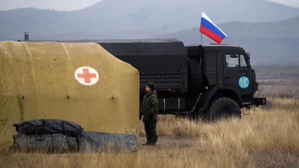 Развертывание российскими военными полевого госпиталя в Степанакерте - Sputnik Аҧсны