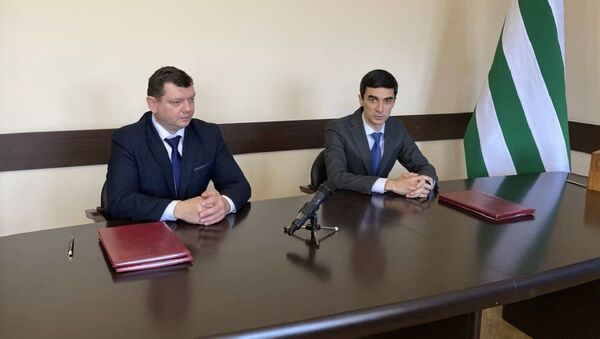 Минпросвещения Абхазии подписало договор с Белгородским технологическим университетом  - Sputnik Абхазия