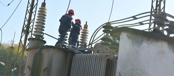 Ремонтно-восстановительные работы на подстанции Сухум-1 - Sputnik Аҧсны