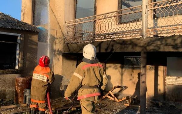 В селе Адзюбжа Очамчырского района сгорел жилой двухэтажный дом - Sputnik Абхазия