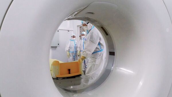 Работа временного госпиталя для больных коронавирусом в Ленэкспо - Sputnik Аҧсны