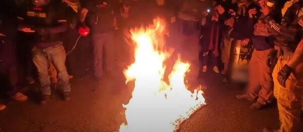 The Proud Boys против BLM: на митингах в США произошли столкновения - Sputnik Абхазия