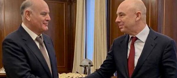 ПРЕЗИДЕНТ АСЛАН БЖАНИЯ ВСТРЕТИЛСЯ С МИНИСТРОМ ФИНАНСОВ РОССИЙСКОЙ ФЕДЕРАЦИИ АНТОНОМ СИЛУАНОВЫМ  ПРЕЗИДЕНТ АСЛАН БЖАНИЯ ВСТРЕТИЛСЯ С МИНИСТРОМ ФИНАНСОВ РОССИЙСКОЙ ФЕДЕРАЦИИ АНТОНОМ СИЛУАНОВЫМ - Sputnik Абхазия