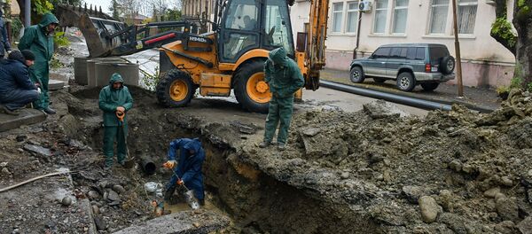 Замена водопроводных труб - Sputnik Аҧсны