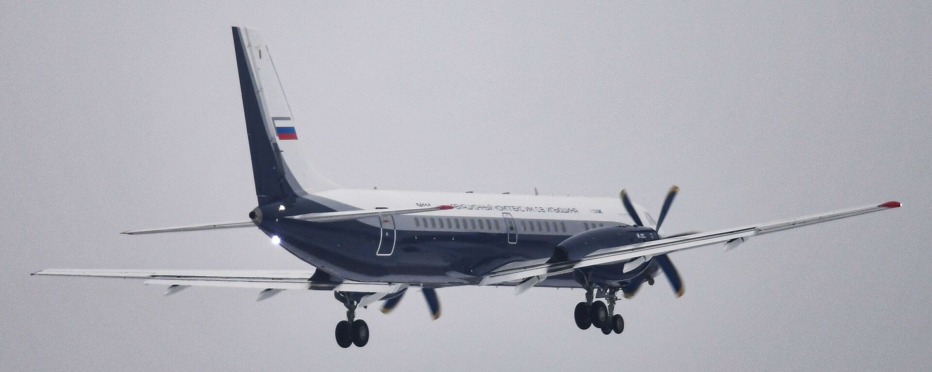 Первый полет нового российского пассажирского самолета Ил-114-300 - Sputnik Абхазия, 1920, 02.04.2024