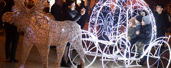 Новогоднее настроение в г. Сухум - Sputnik Абхазия