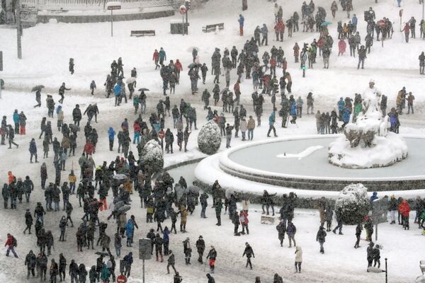 Последствия сильного снегопада в Мадриде - Sputnik Абхазия