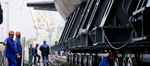 Спуск на воду подводной лодки Кронштадт Спуск на воду подводной лодки Кронштадт - Sputnik Абхазия
