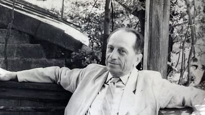 Миха Лакрба 