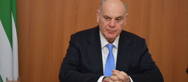 Аслан Бжания  - Sputnik Абхазия