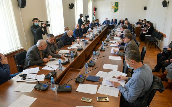 Парламент Абхазии ратифицировал Соглашение с Сирией об отмене виз для дипломатов  - Sputnik Абхазия