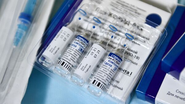 Открытие пунктов вакцинации в торговых центрах Екатеринбурга - Sputnik Абхазия