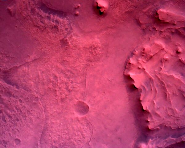 Фотографии, снятые исследовательским аппаратом NASA's Perseverance Mars Rover с помощью камеры Rover Down-Look Camera - Sputnik Абхазия