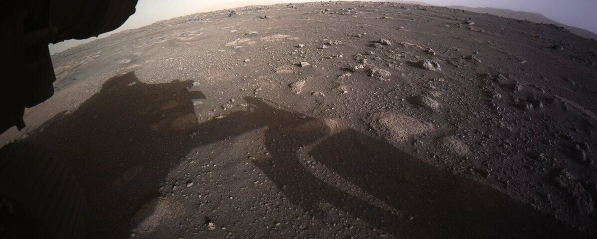 Фотографии, снятые исследовательским аппаратом NASA's Perseverance Mars Rover, который совершил посадку на Марсе в ночь на 19 февраля - Sputnik Абхазия, 1920, 04.11.2023