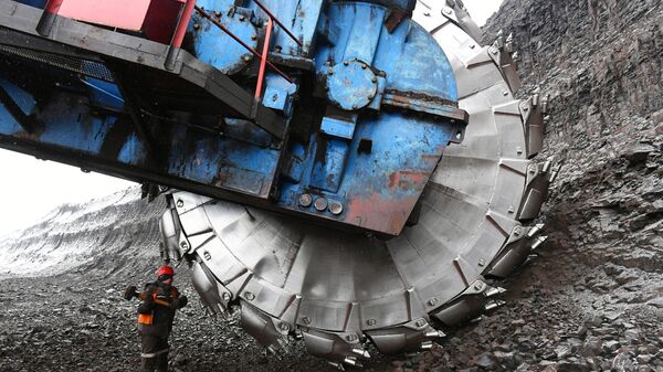 Бородинский угольный разрез в Красноярском крае - Sputnik Абхазия