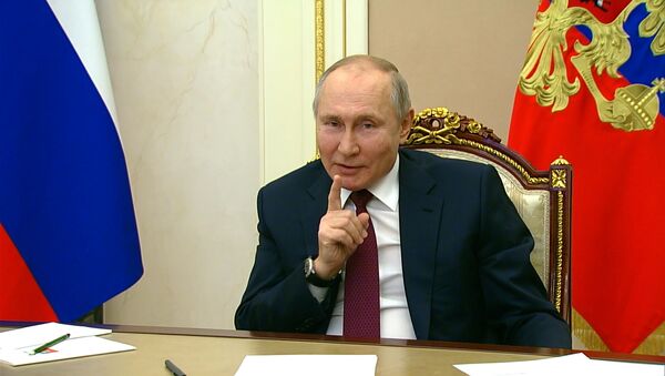 Будьте здоровы: Путин ответил на обвинения Байдена - Sputnik Абхазия