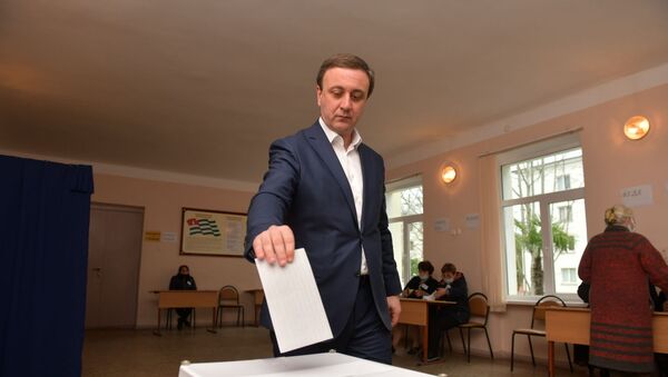 Владимир Делба на выборах в местное самоуправление  - Sputnik Аҧсны